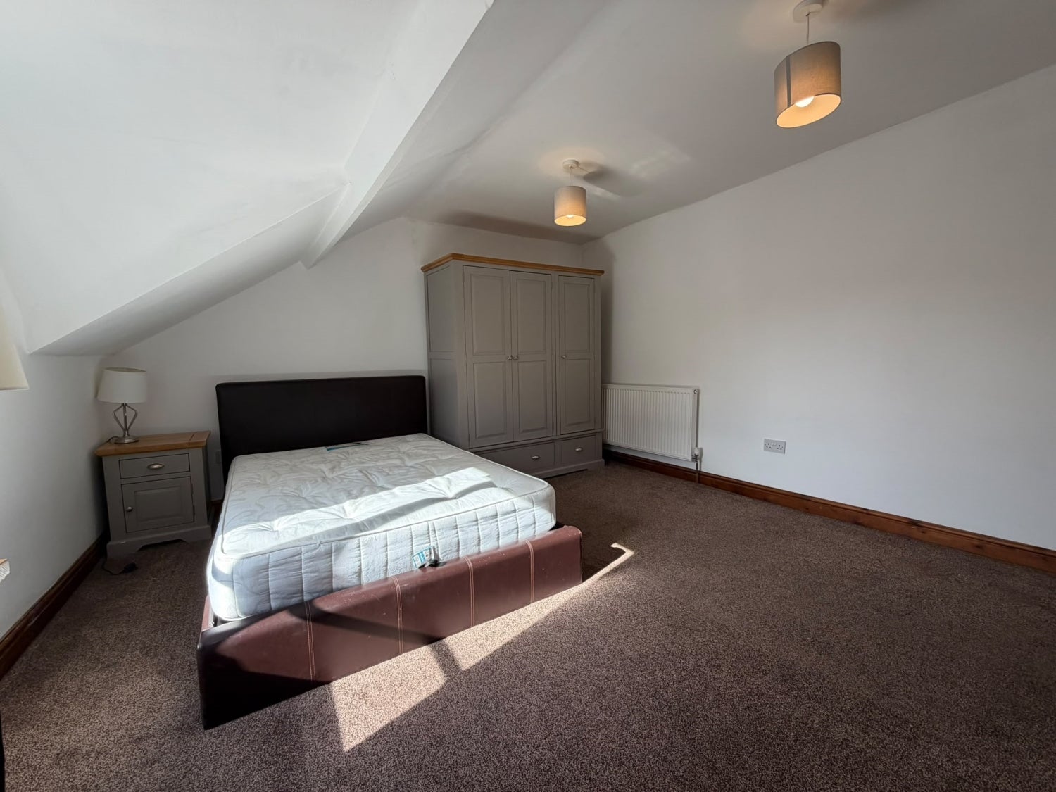 Room Northcote Lane in Cardiff