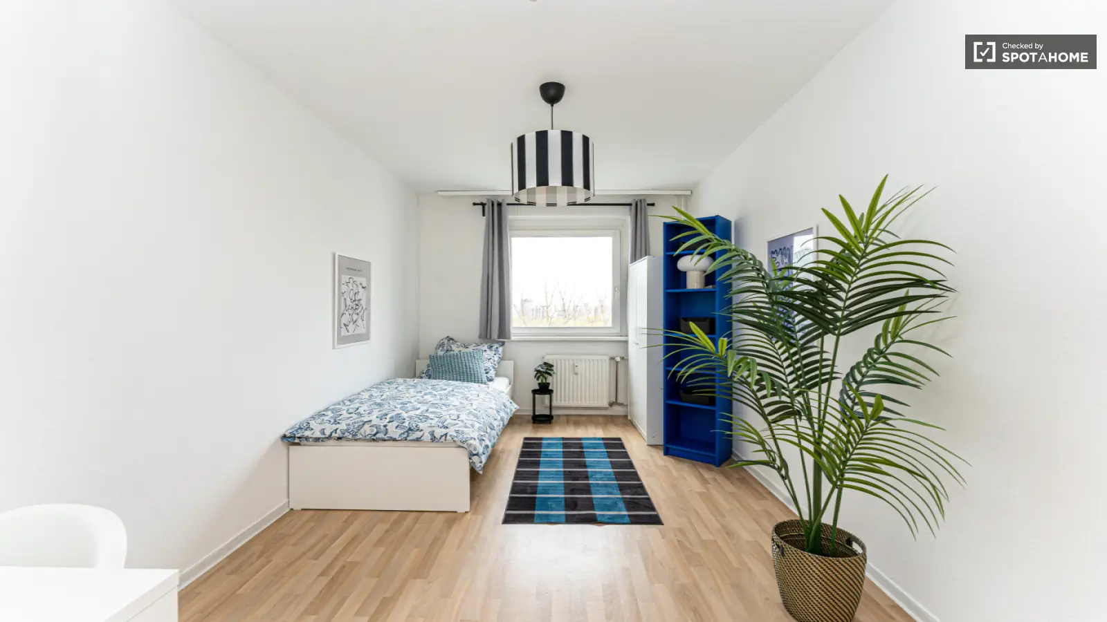 Wohnung Rhinstraße in Berlin