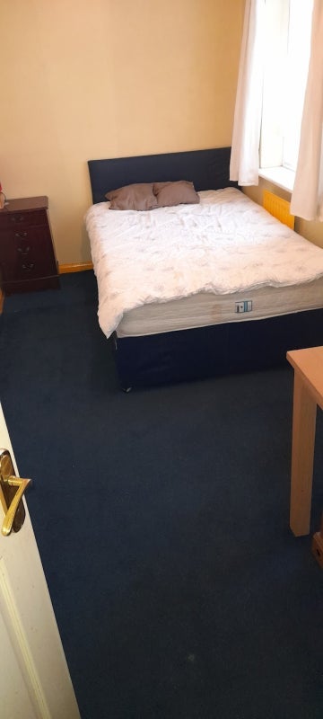 Room Deerleap Way in Braintree
