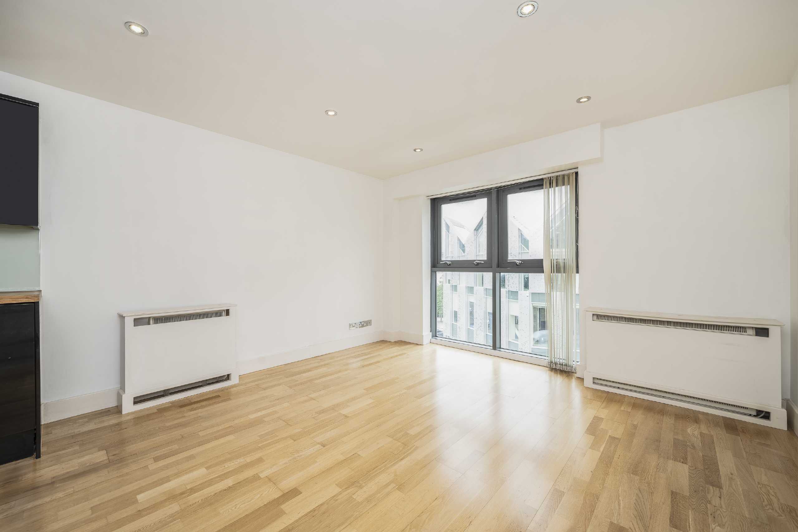 Flat York Way in Greater London