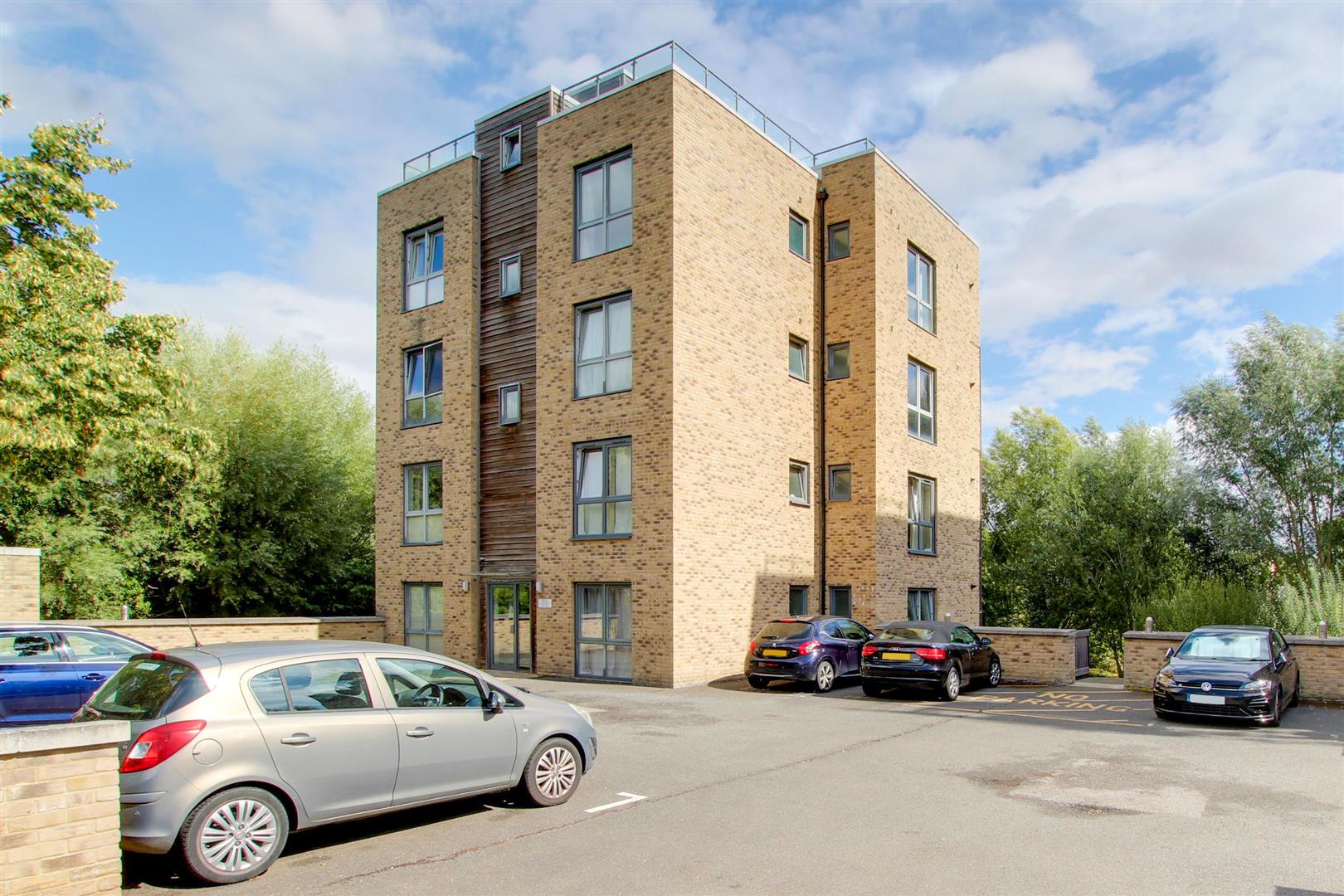 Flat Pepys Court in Cambridge