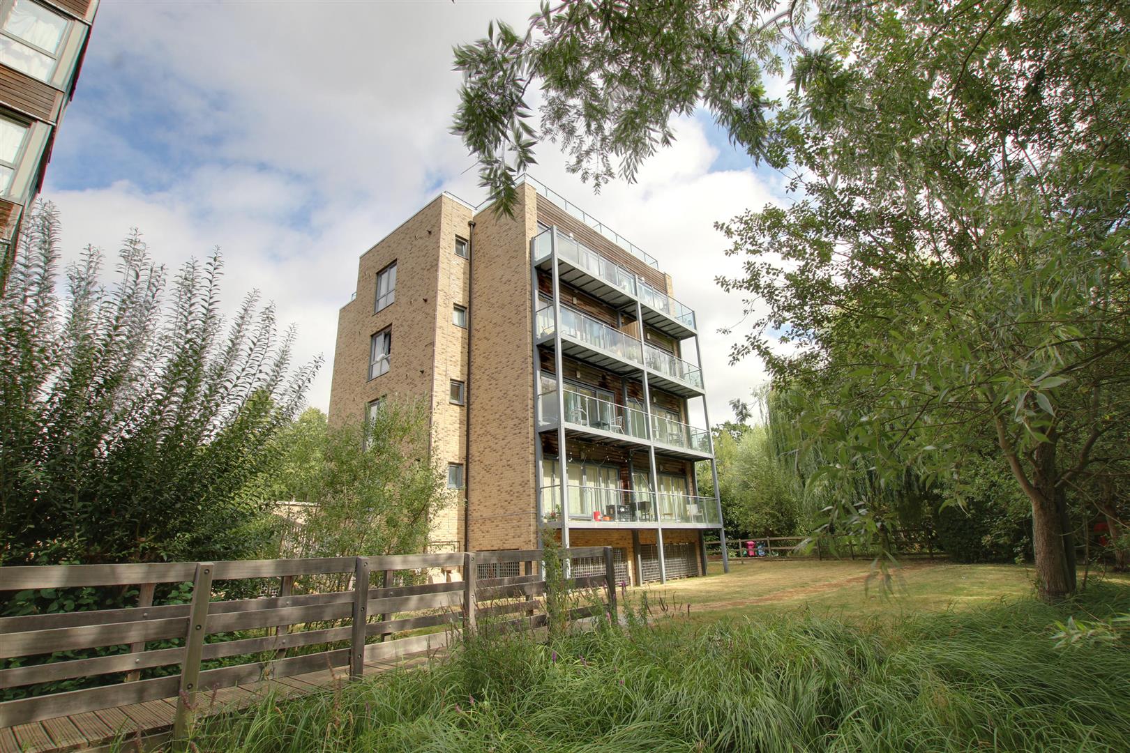 Flat Pepys Court in Cambridge