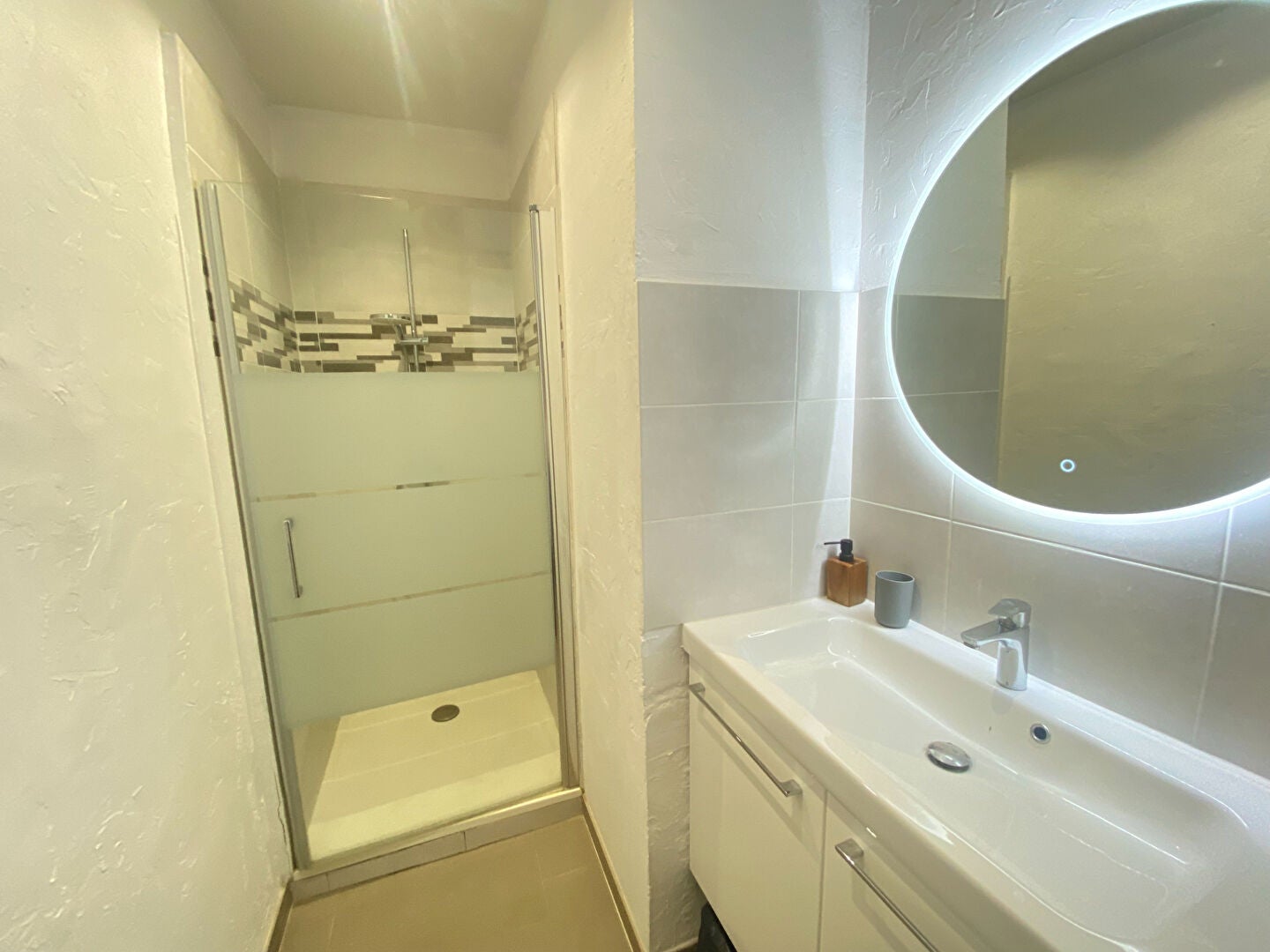Appartement Avenue Adolphe Isnard-Serrat à Nice