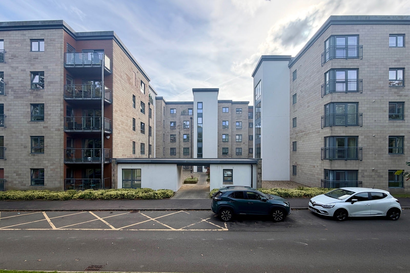 Flat Silvertrees Wynd in Bothwell