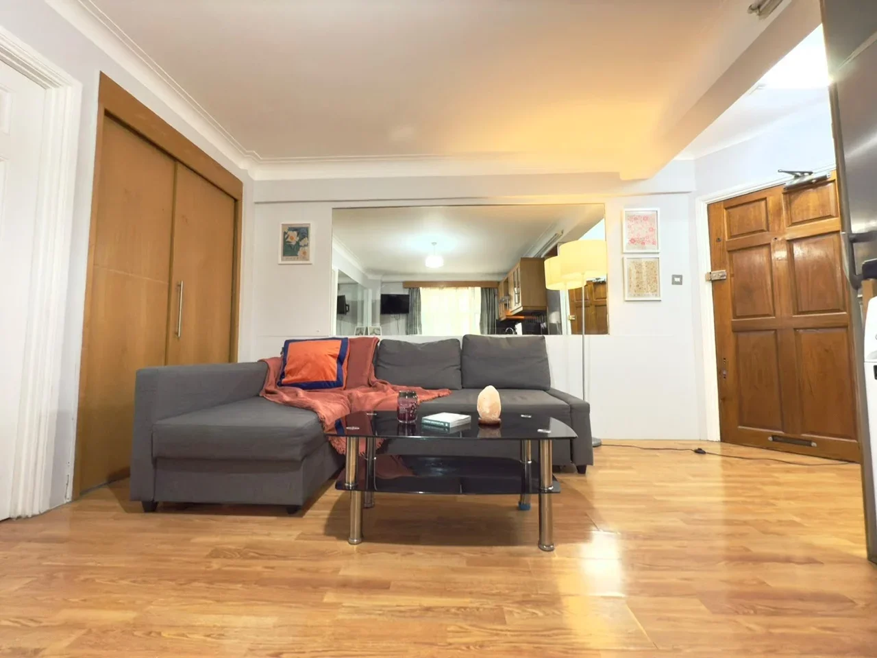 Room Park West Place in City of Westminster