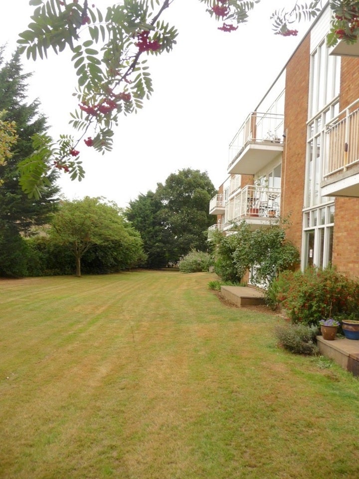 Flat Bishop's Road in Cambridge
