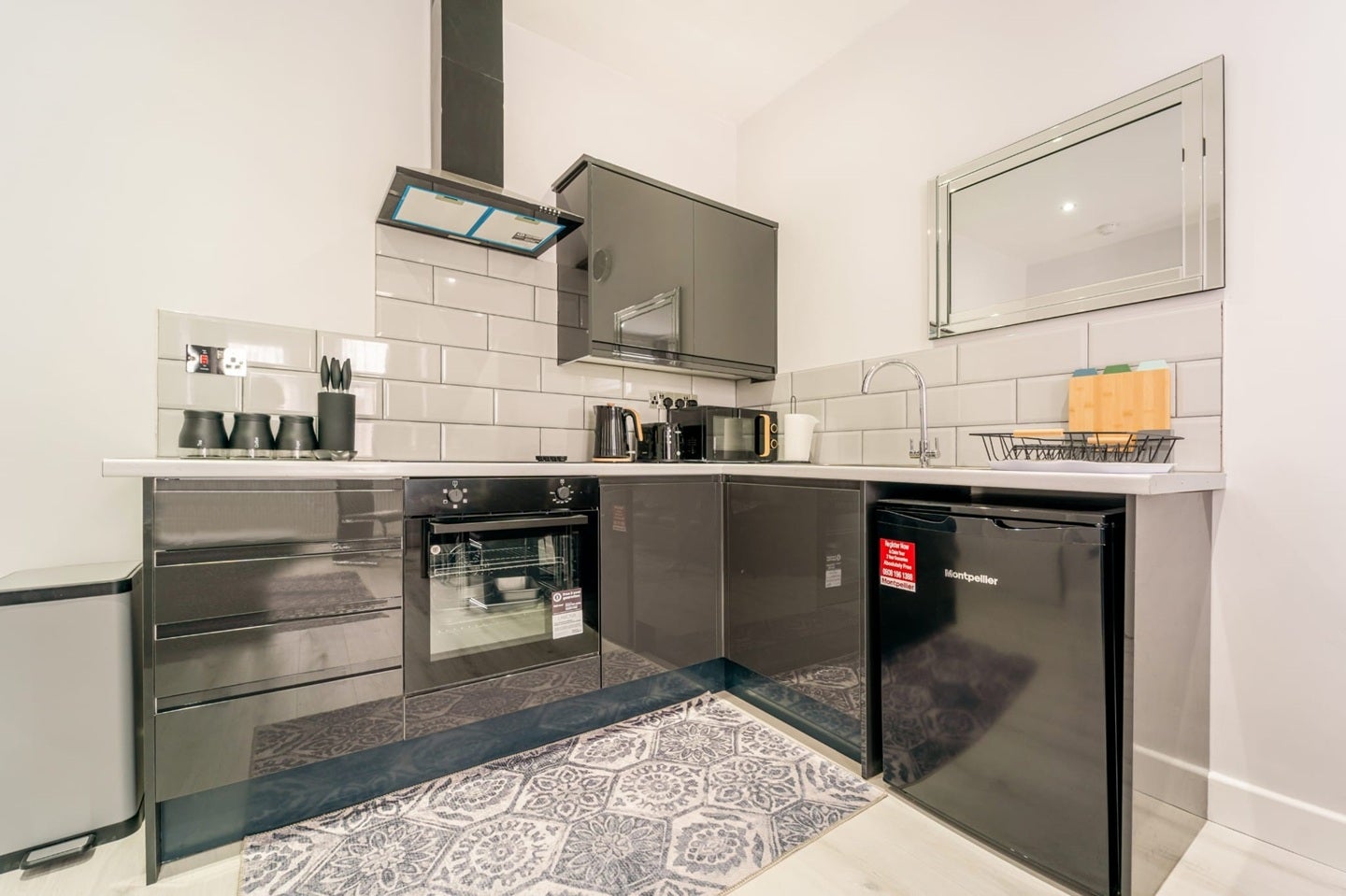 Flat Kimberley Avenue in Greater London