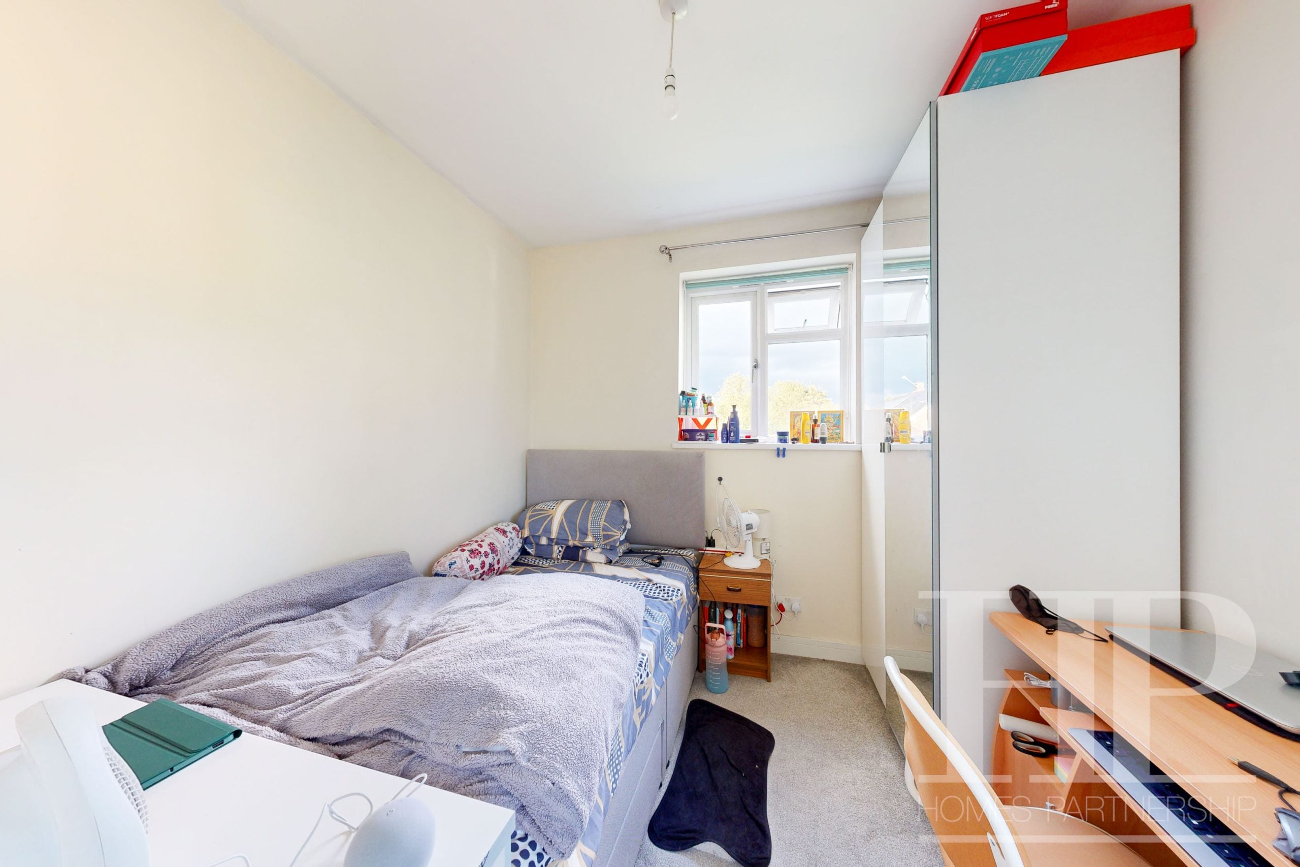 Room The Link in Crawley