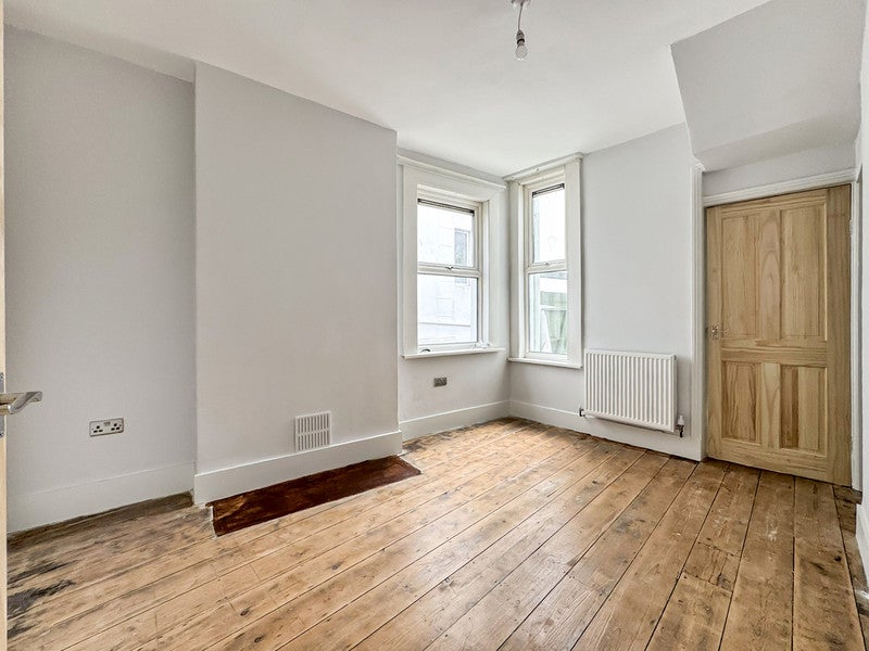 Flat Ashdown Road in Worthing