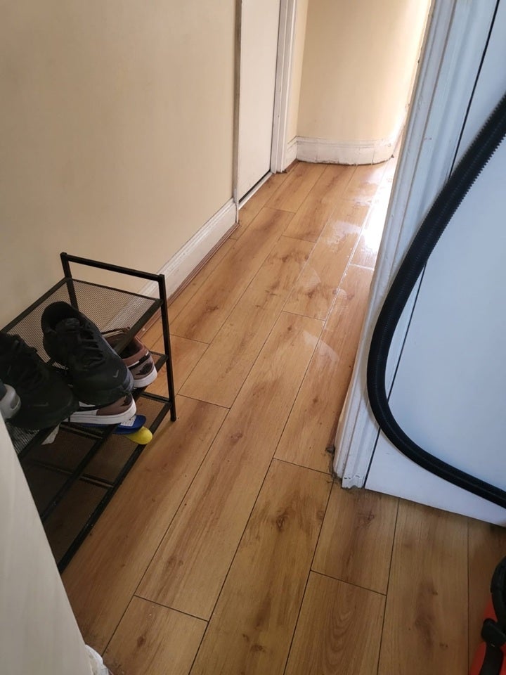 Room Essex Road in Greater London