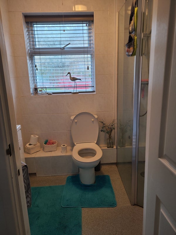 Room Waterford Place in Highcliffe-on-Sea