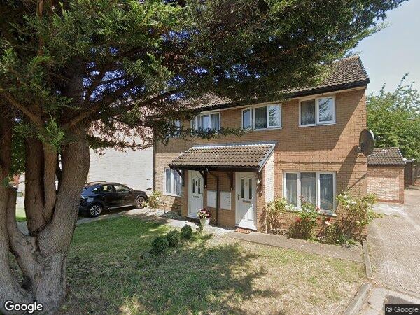 Flat Ramulis Drive in Greater London