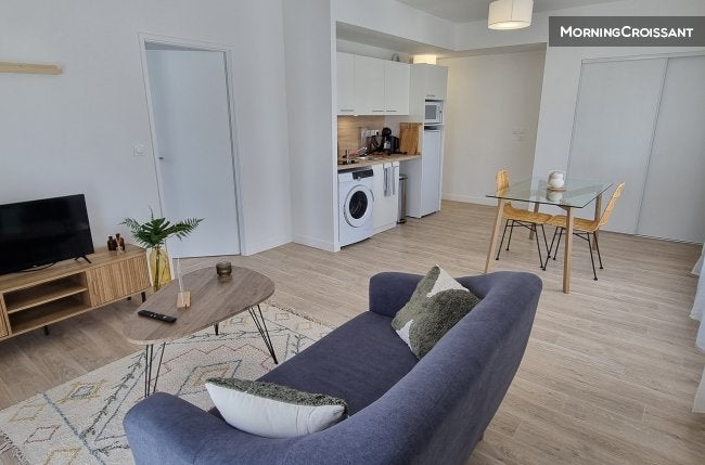 Flat Rue Beaumarchais in Rueil-Malmaison