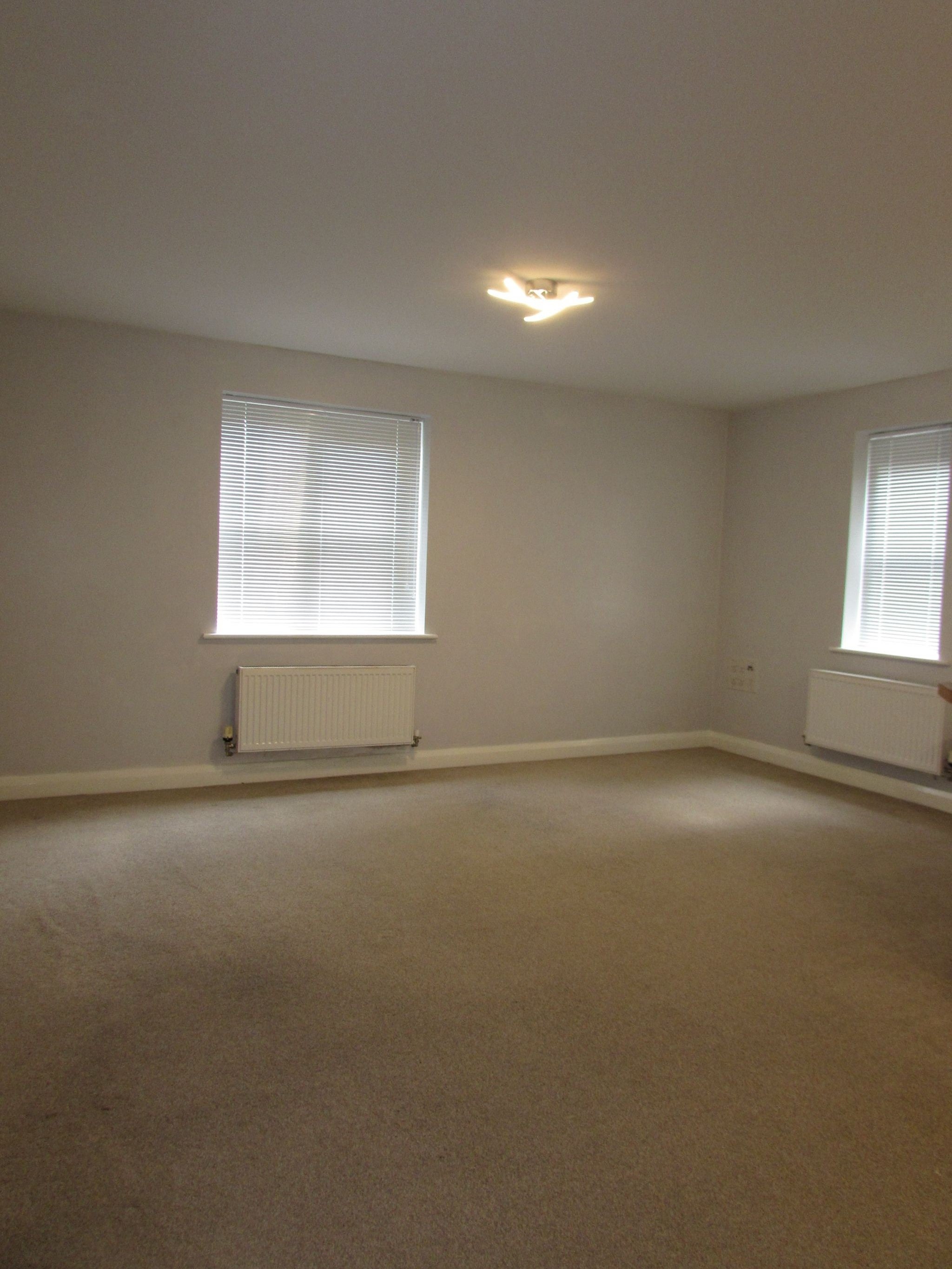 Flat Lawnhurst Avenue in Manchester