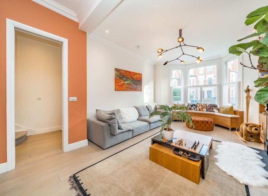 House Harvist Road in Greater London