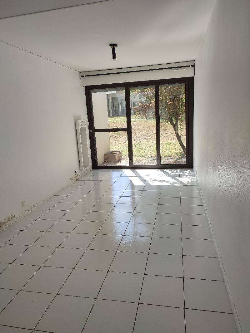 Flat Rue des Treilles in Libourne