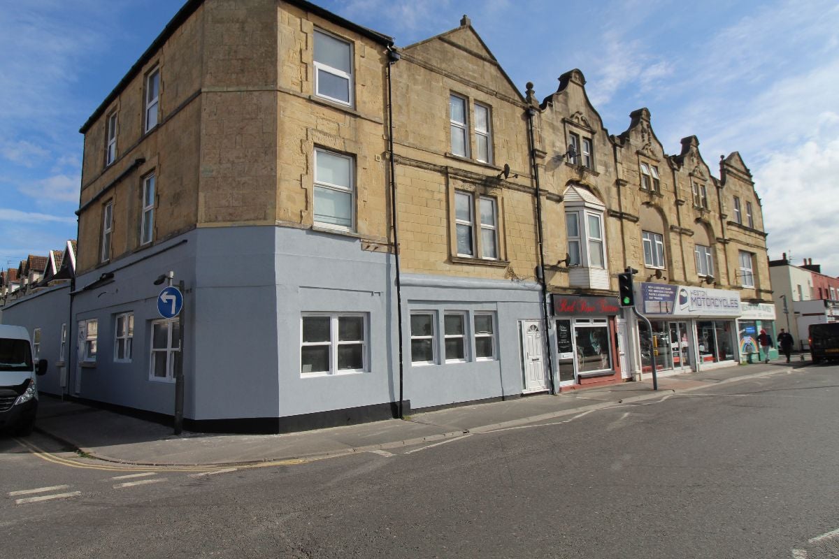 Flat Camden Terrace in Weston-super-Mare