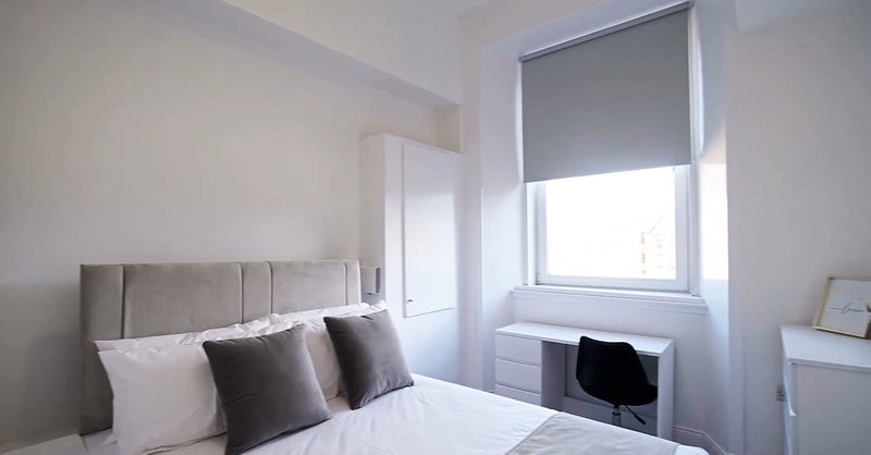 Room Dumbarton Road in Glasgow