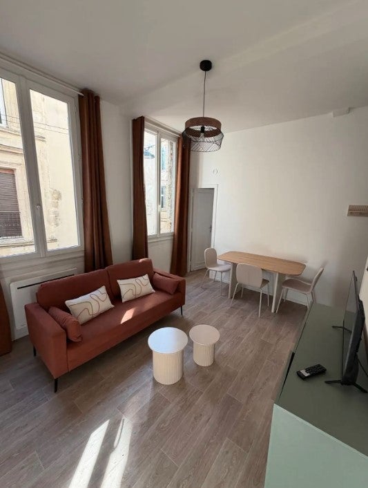 Flat Rue des Treilles in Libourne