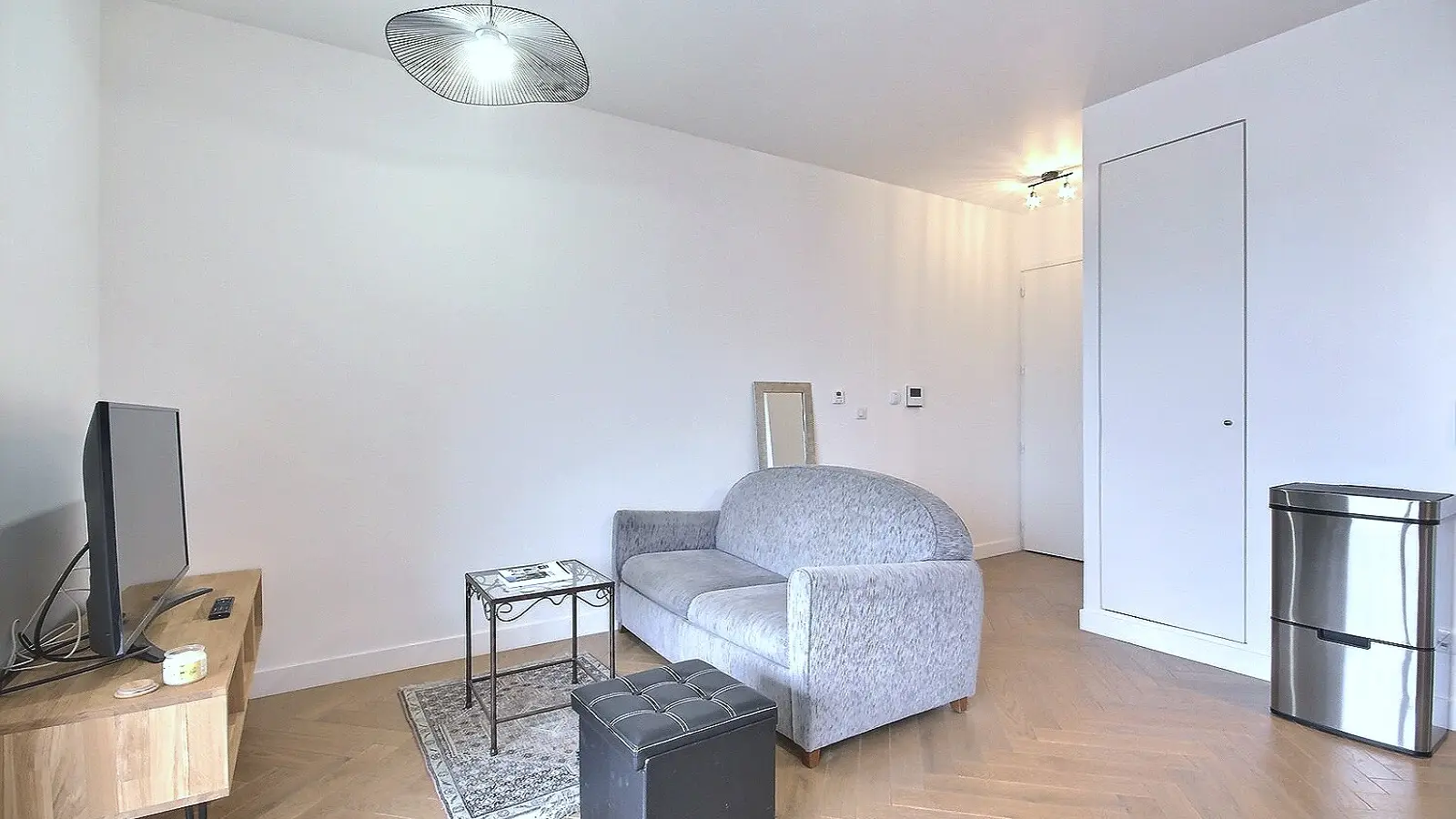 Flat Rue Victor Hugo in Issy-les-Moulineaux