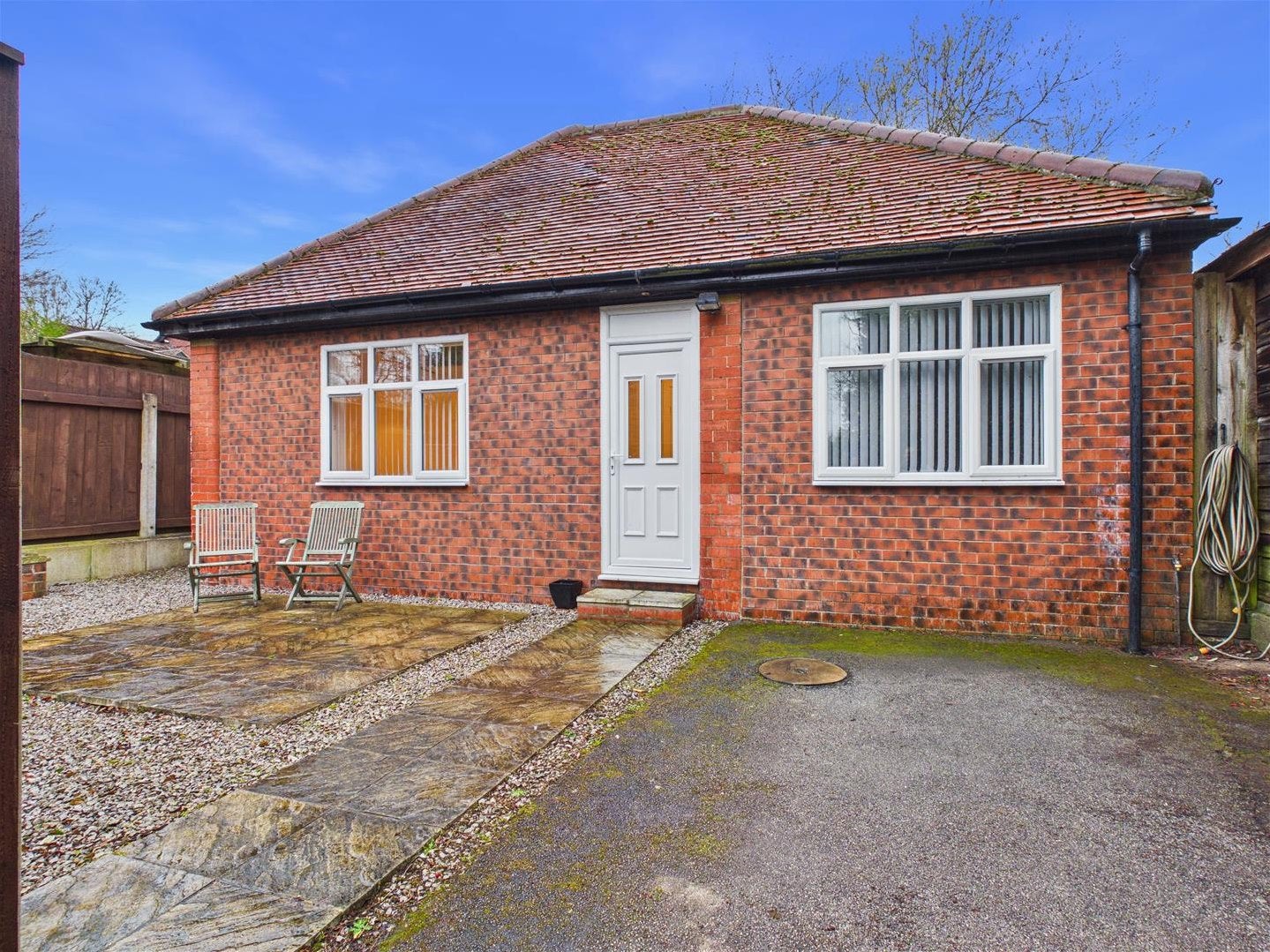 Flat Ferriby Road in Hessle