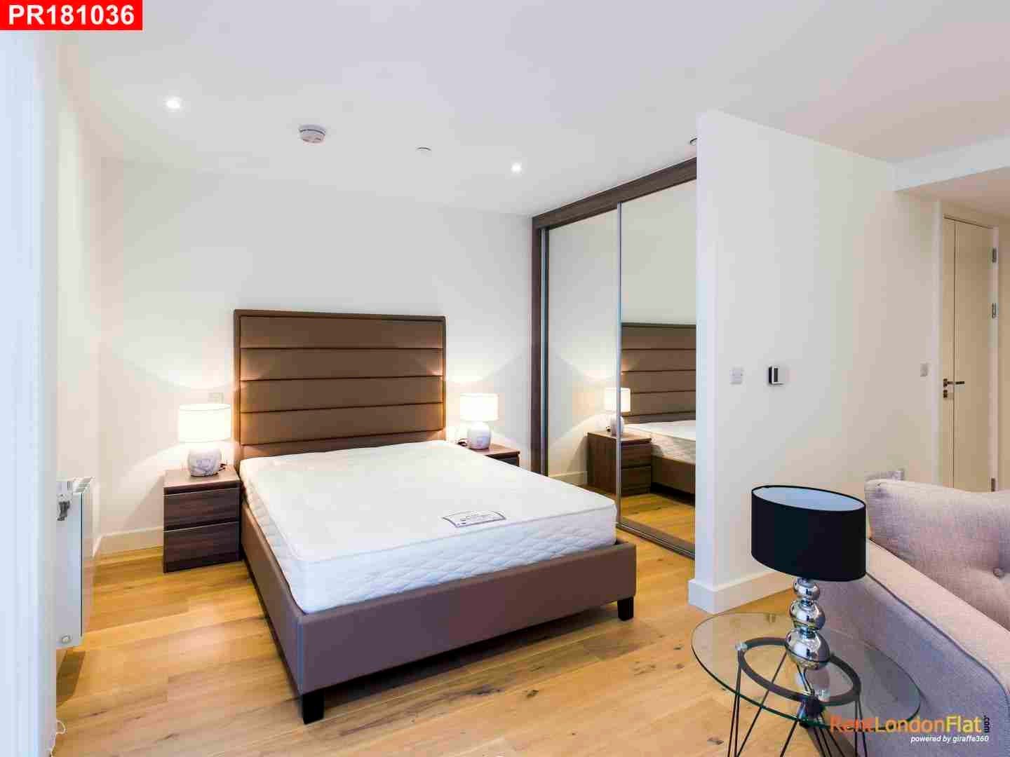 Flat Duke of Wellington Avenue in Greater London