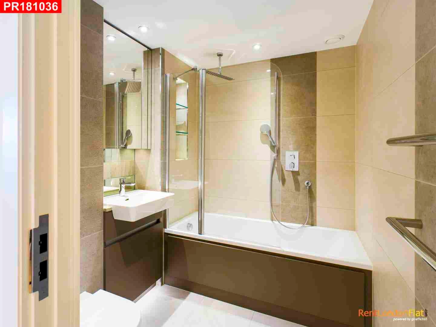 Flat Duke of Wellington Avenue in Greater London