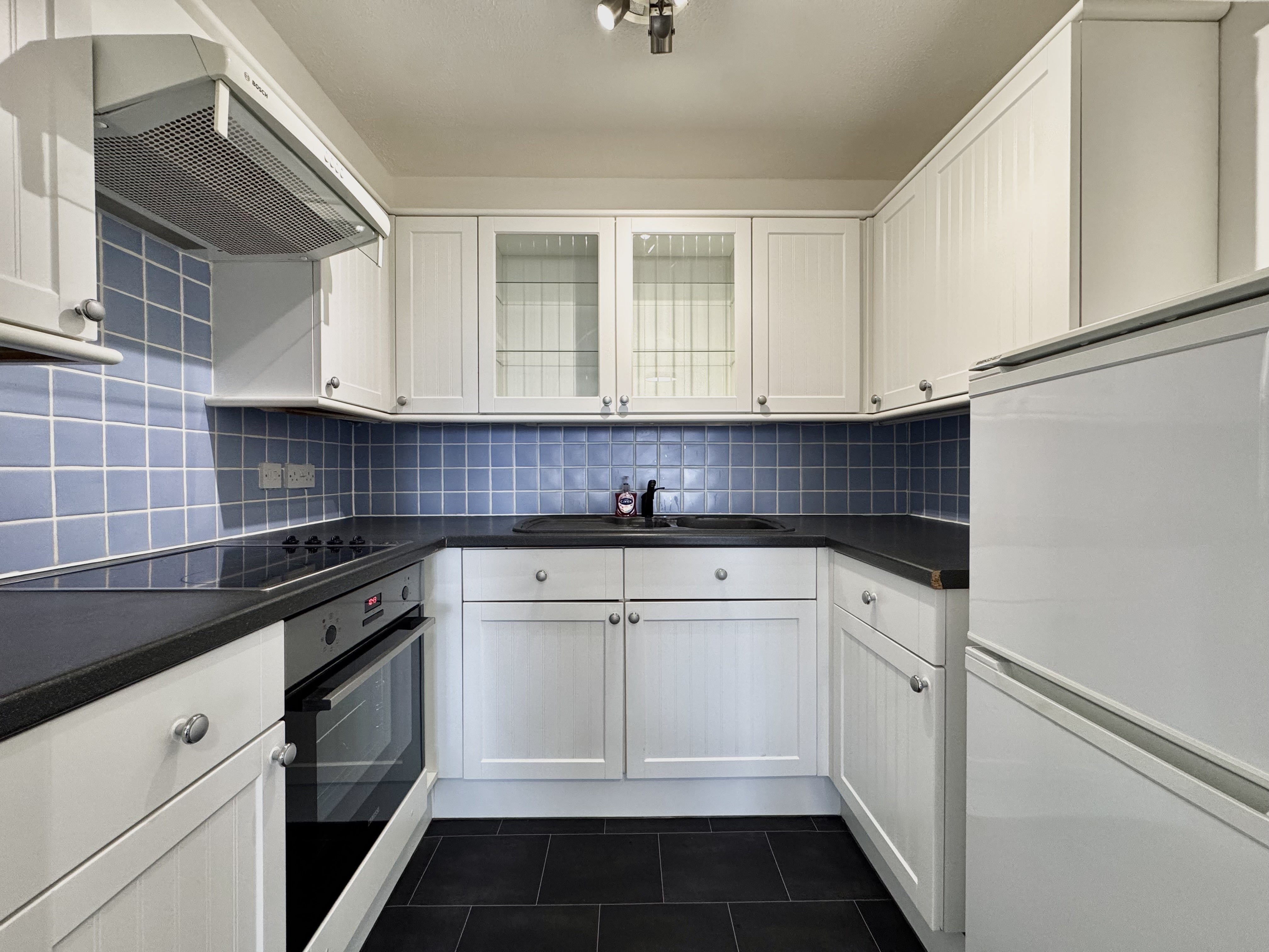 Flat High Oaks Close in Fareham