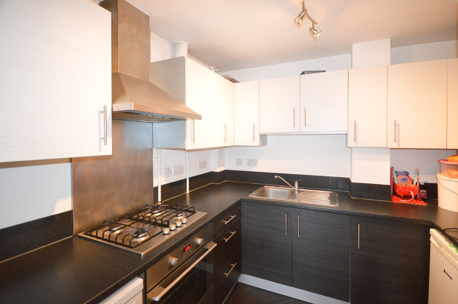 Flat Heron Court in East Hertfordshire