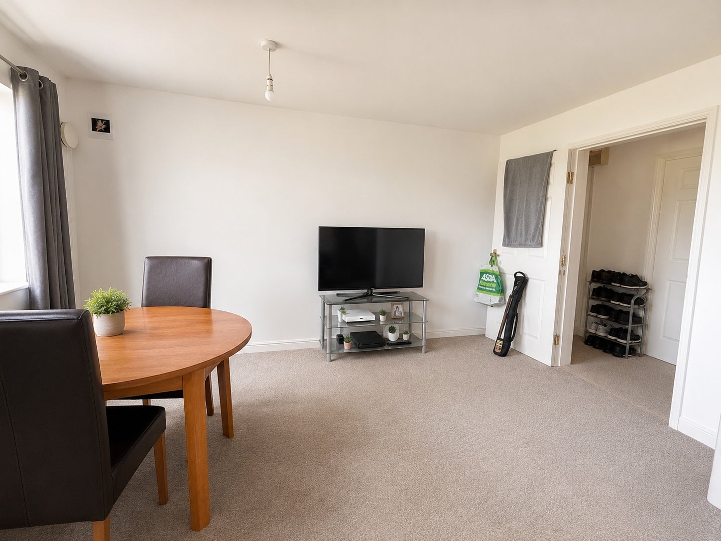 Flat Regal Place in Peterborough