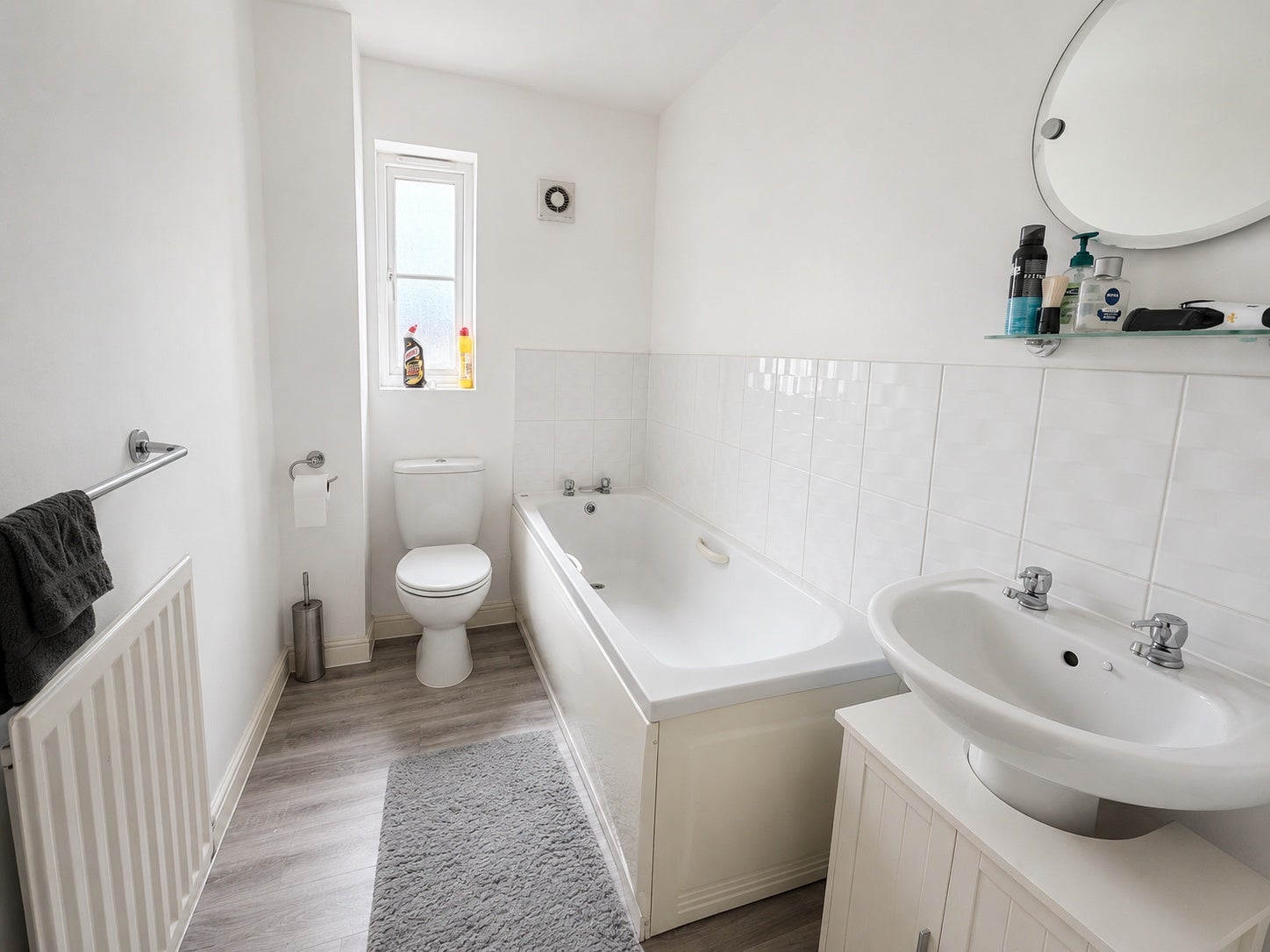 Flat Regal Place in Peterborough