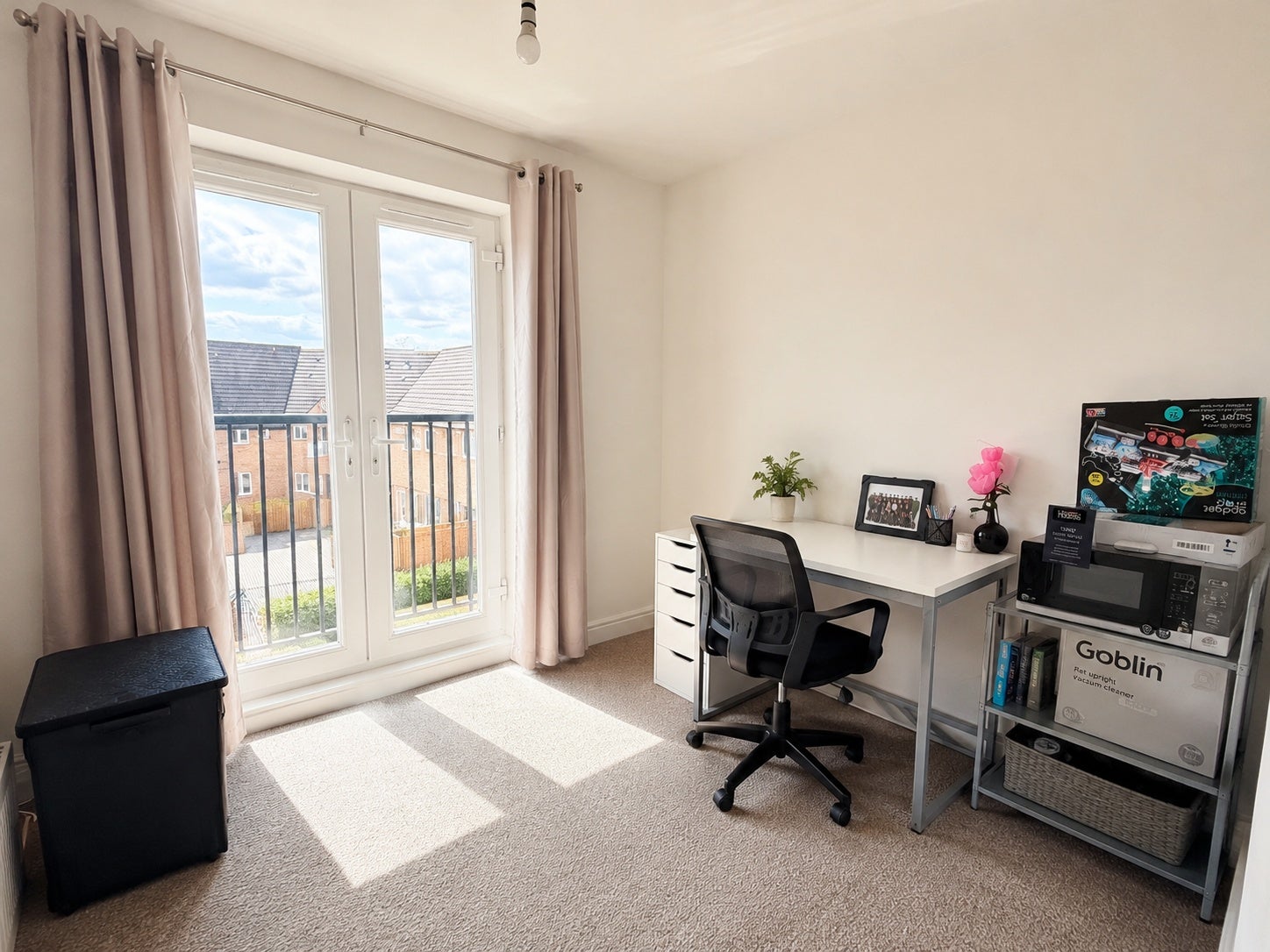 Flat Regal Place in Peterborough