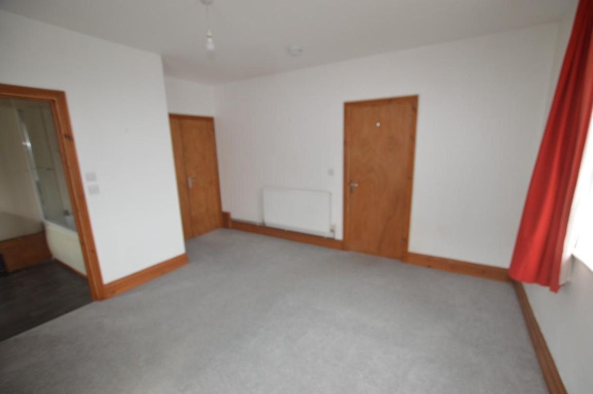 Flat New Road in Camborne