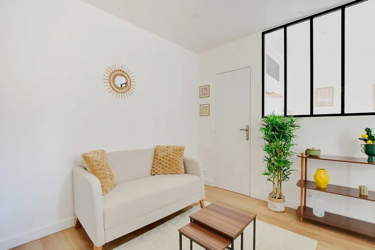 Flat Rue Sainte-Marthe in Paris