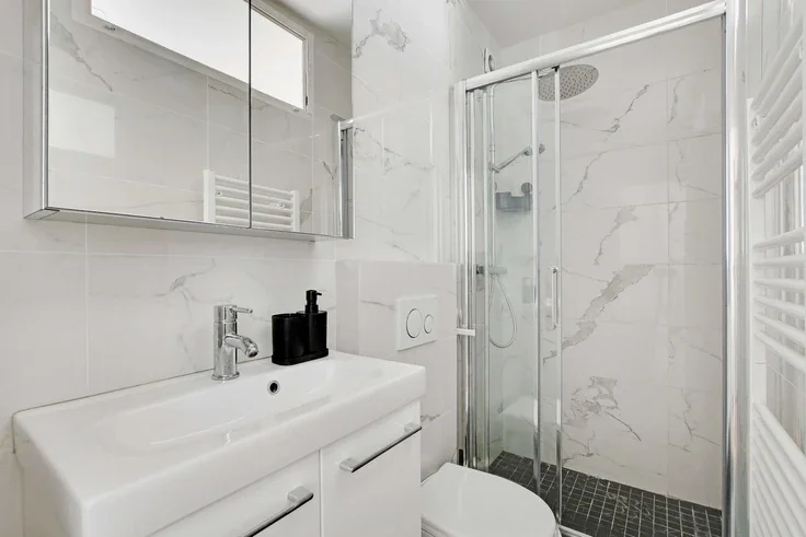 Flat Rue Sainte-Marthe in Paris