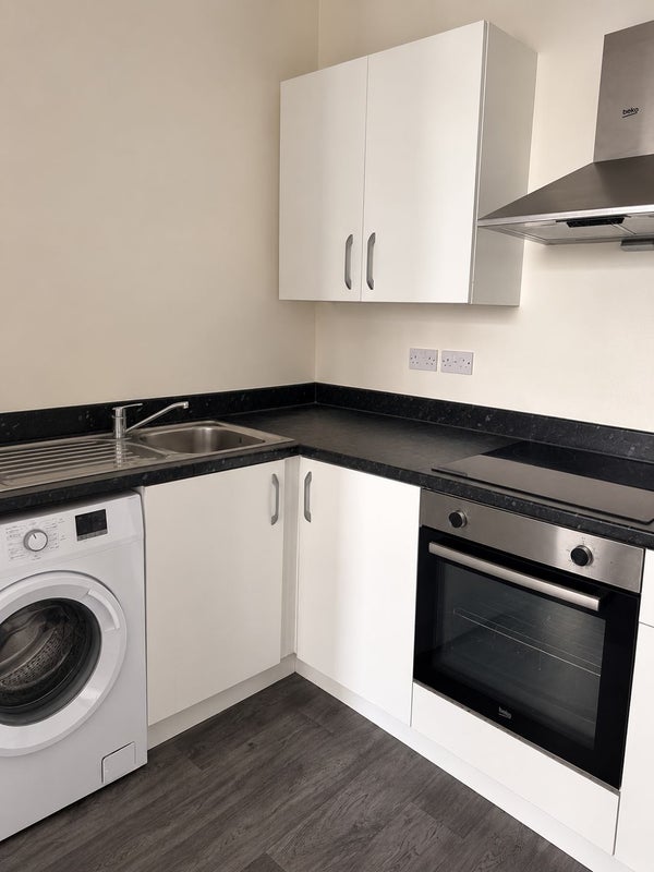 Flat Matlock Road in Coventry