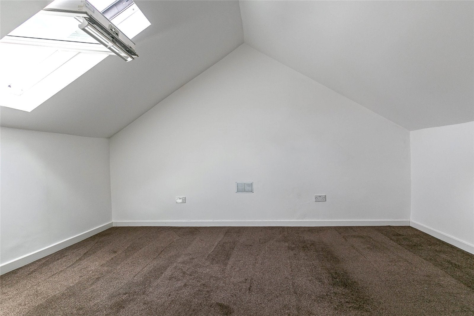 Flat Gloucester Road in Bristol