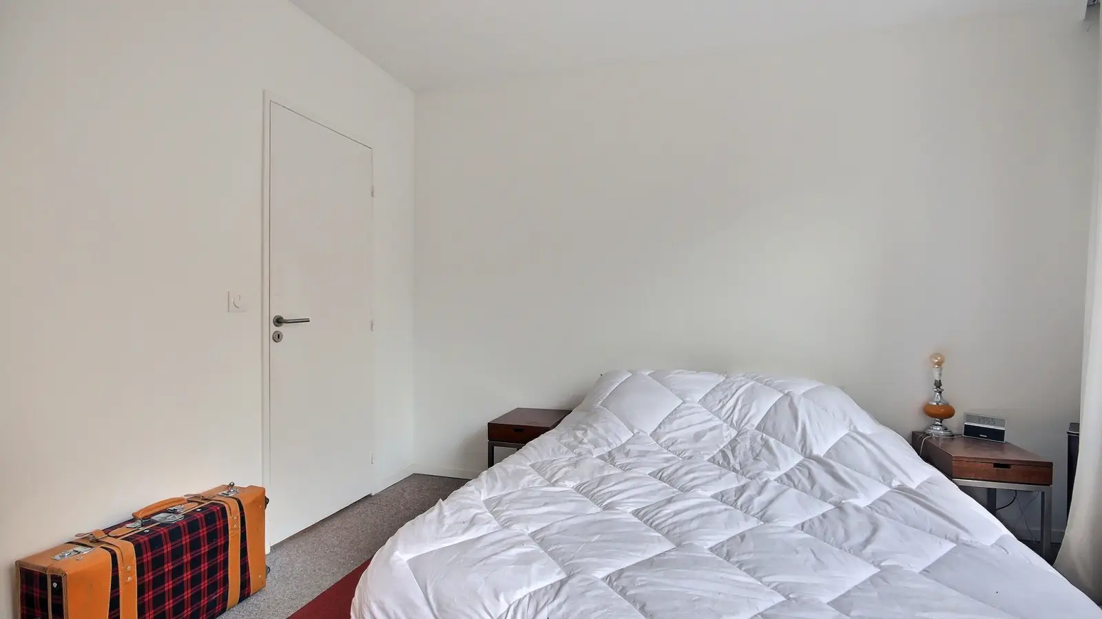 Appartement Place d'Israël à Paris