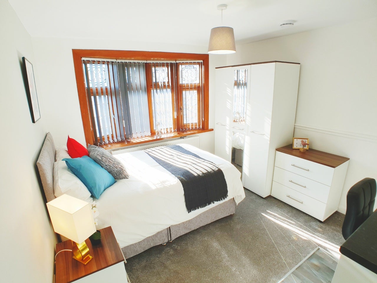Room Rosedale Avenue in Sandwell