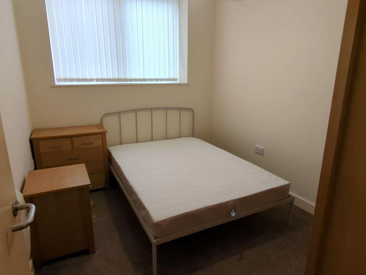 Flat Peckover Street in Bradford