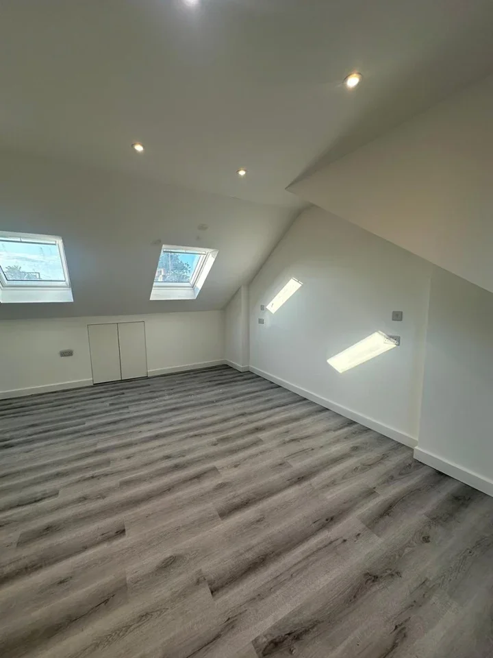 House Bakers Avenue in Greater London