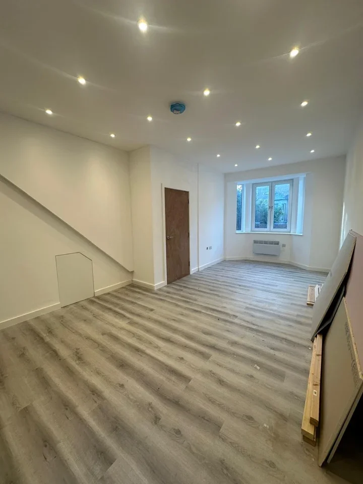 House Bakers Avenue in Greater London