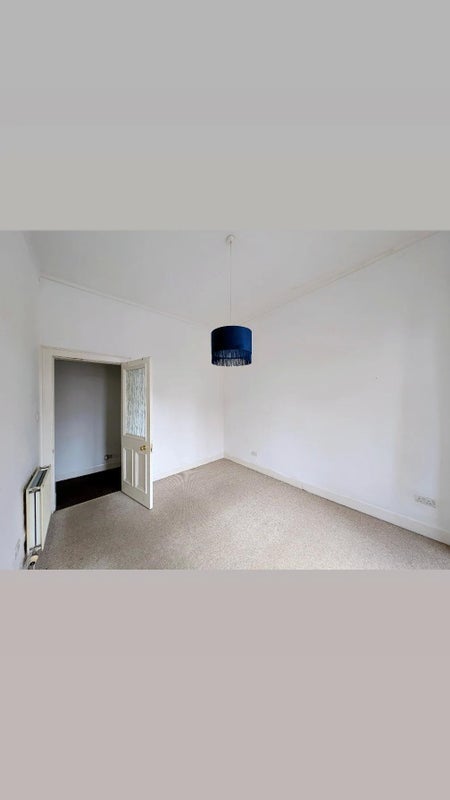 Room Hotspur Street in Glasgow