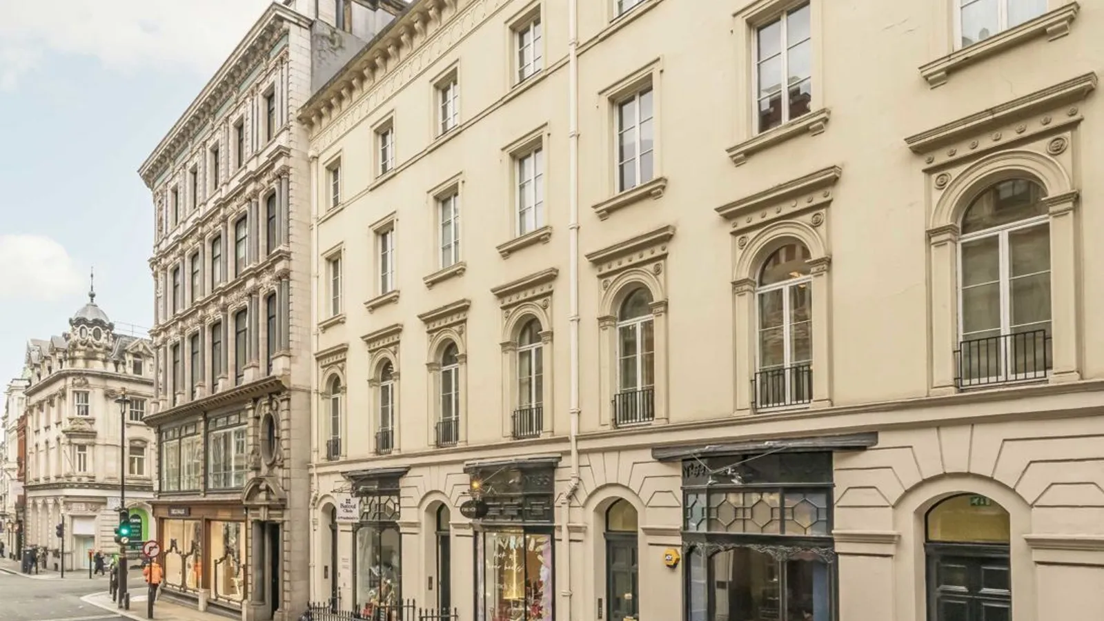 Flat Maddox Street in City of Westminster