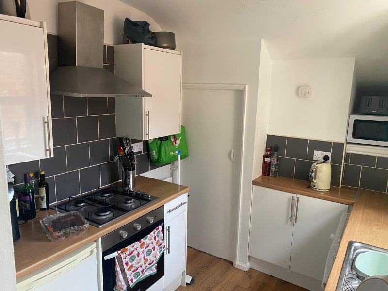 Flat Simonside Terrace in Newcastle upon Tyne