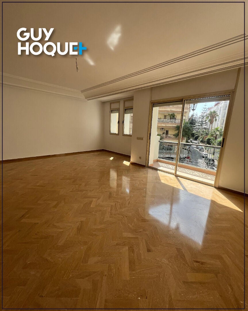 Flat D 11A in Ajaccio