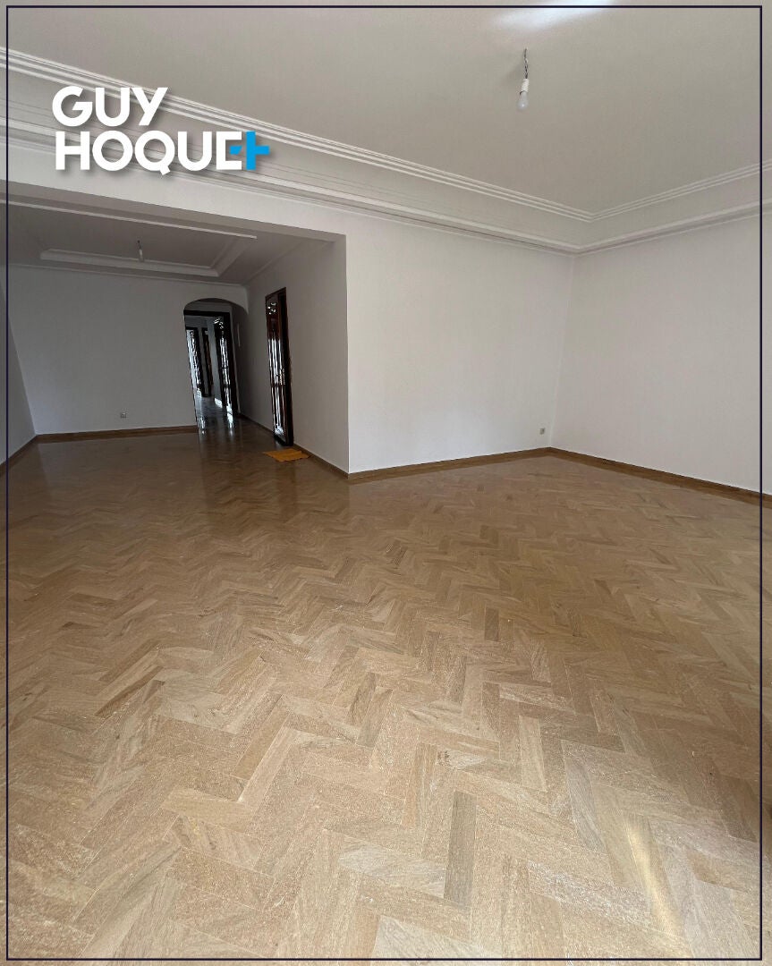 Flat D 11A in Ajaccio