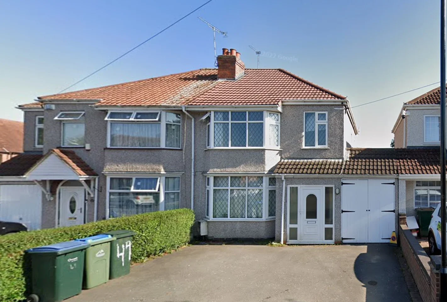 House Wainbody Avenue South in Coventry