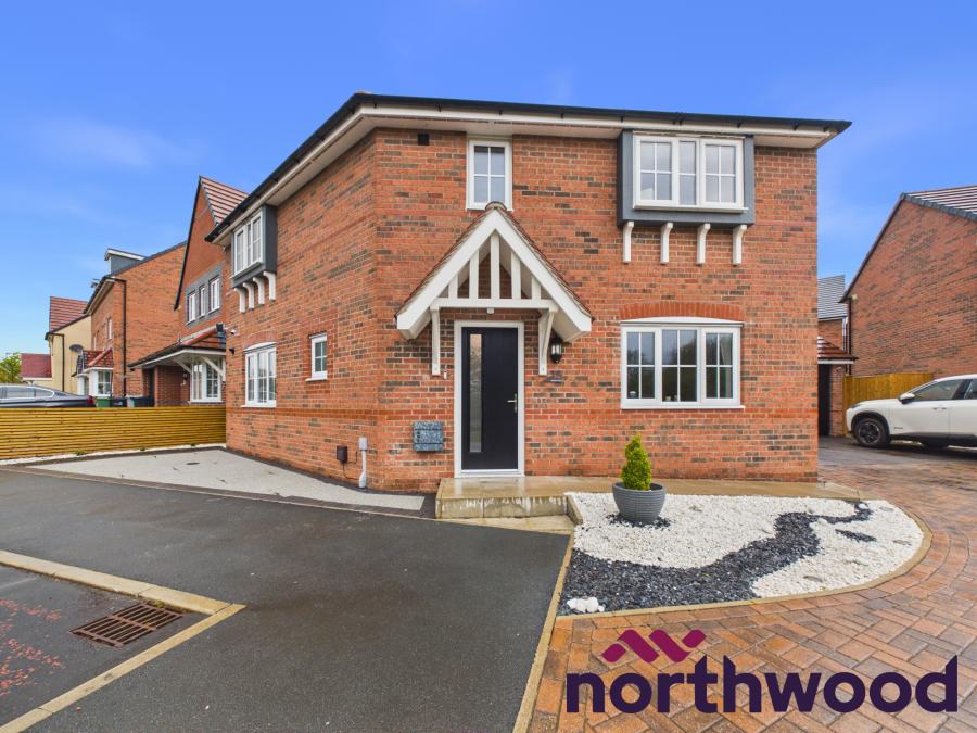 House Ringlet Place in Sandbach