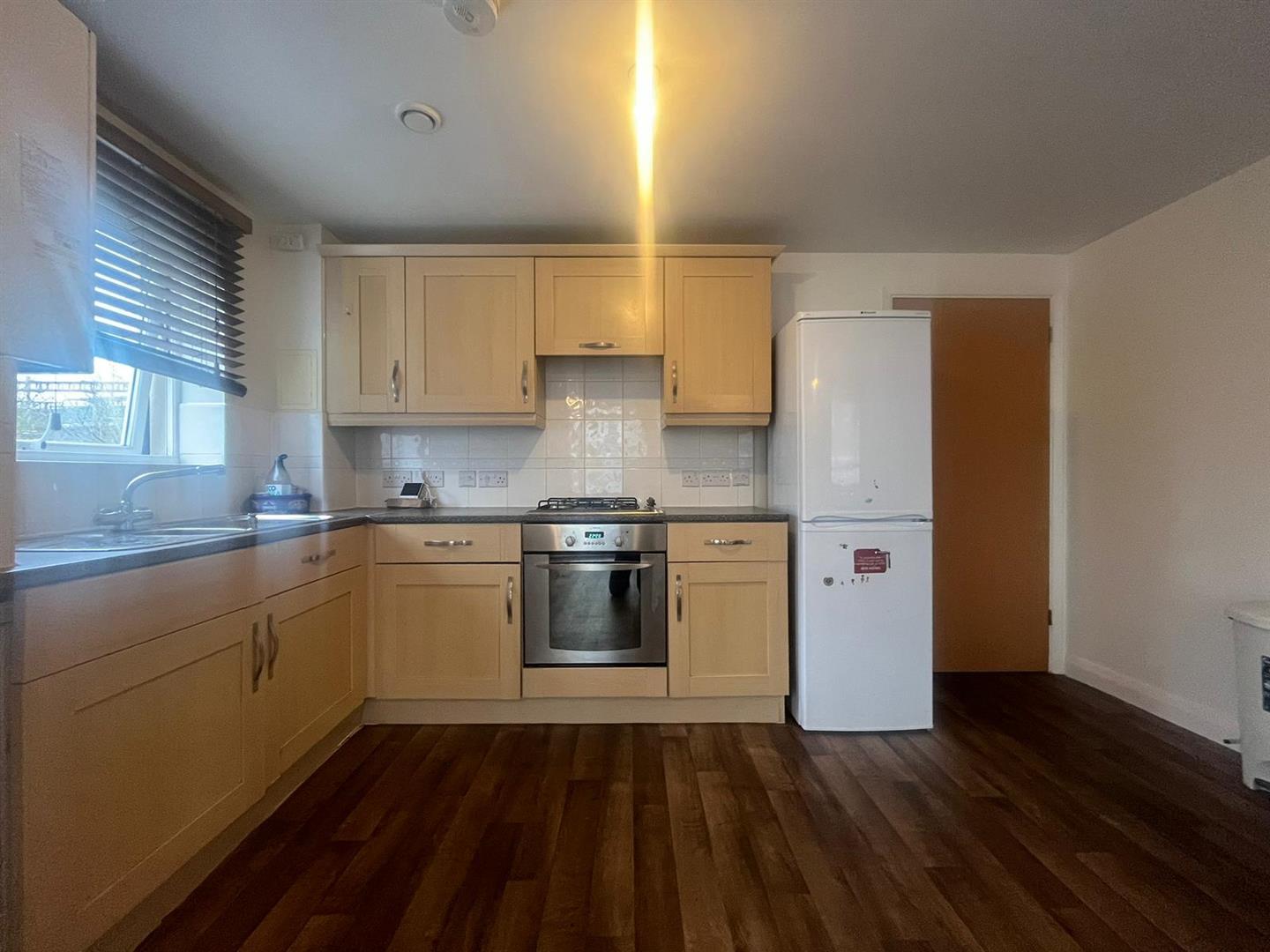 Flat Admiralty Close in Greater London